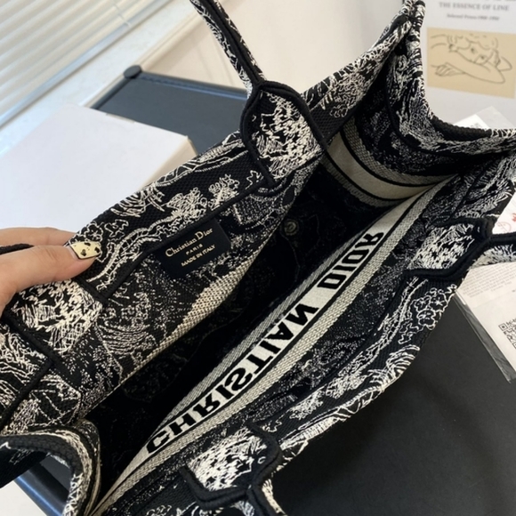 DIOR BookTote Reverse Joyie print embroidery main image 3